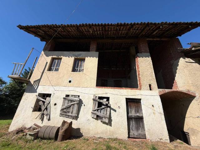 Casa indipendente in vendita a Rocca Canavese TO
