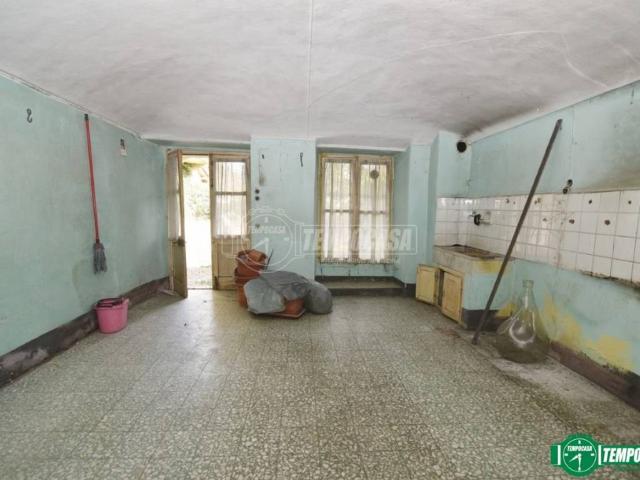 Casa indipendente in vendita a Rocca Canavese TO