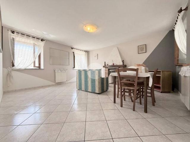 Casa indipendente in vendita a Rocca Canavese TO