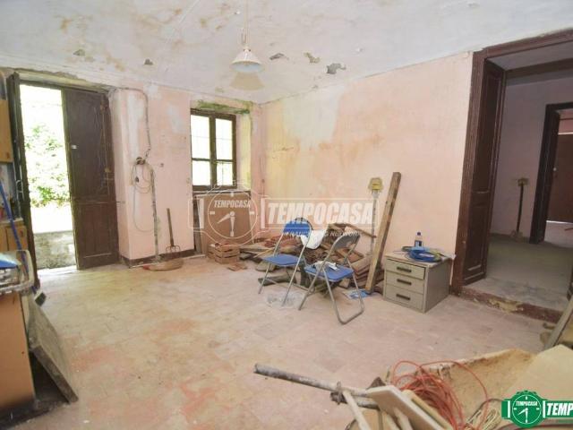 Casa indipendente in vendita a Rocca Canavese TO