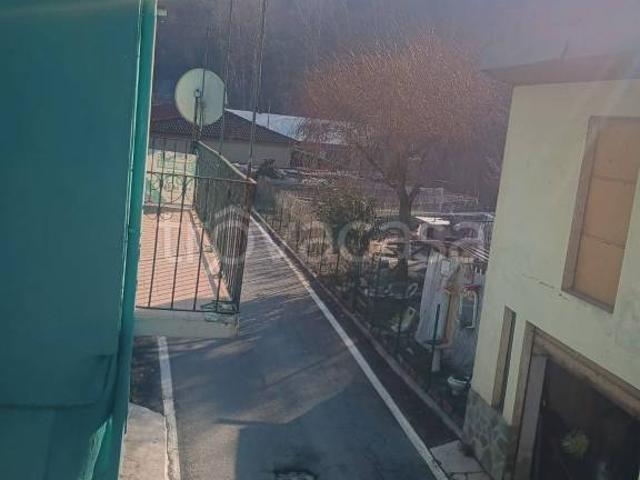 Casa indipendente in vendita a Rocca Canavese via delle Torri, 46
