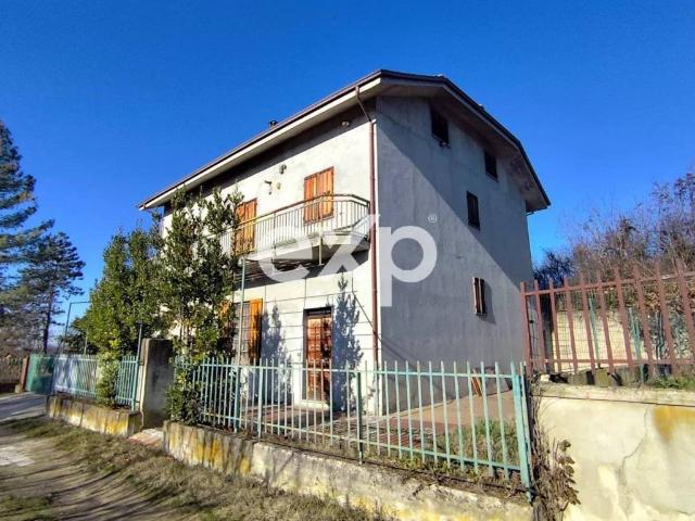 Casa indipendente in vendita a Rocca d'Arazzo AT