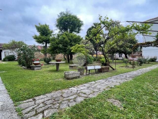Casa indipendente in vendita a Rocca d'Arazzo AT