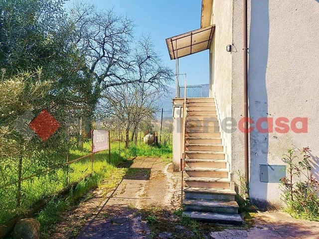 Casa indipendente in vendita a Rocca D'Evandro