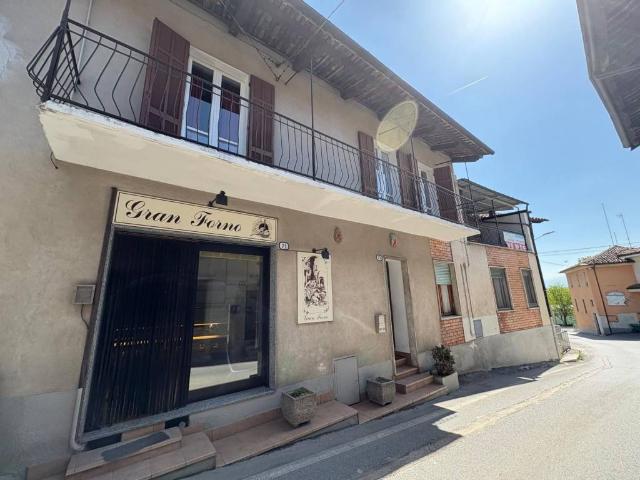 Casa indipendente in vendita a Rocca de' Baldi CN