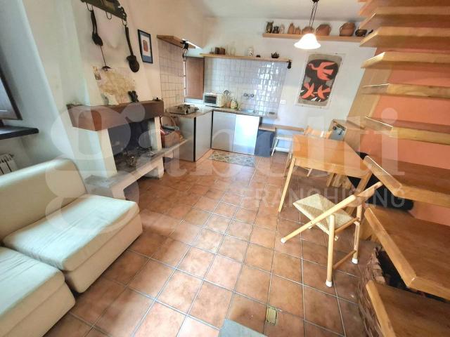 Casa indipendente in vendita a Rocca Di Mezzo
