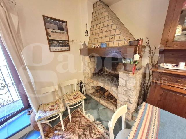 Casa indipendente in vendita a Rocca di Mezzo AQ