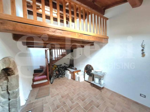 Casa indipendente in vendita a Rocca di Mezzo AQ