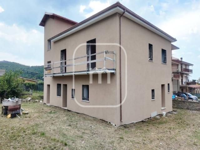 Casa indipendente in vendita a Rocca Priora via dei Ciocchi, 16, Colle Di Fuori