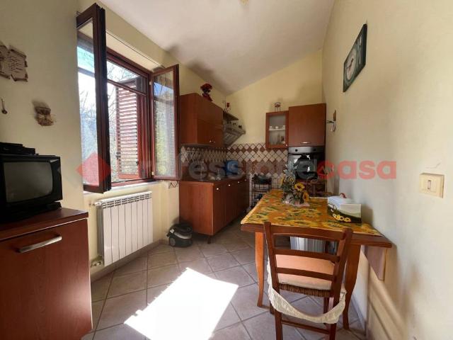 Casa indipendente in vendita a Roccabascerana AV