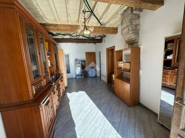 Casa indipendente in vendita a Roccabianca PR