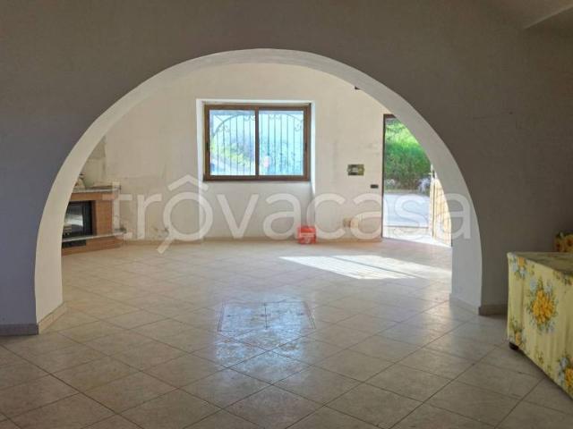 Casa indipendente in vendita a Roccadaspide via Volpaio
