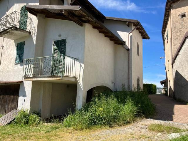 Casa indipendente in vendita a Roccaforte Ligure AL