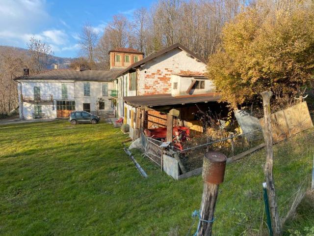 Casa indipendente in vendita a Roccaforte Mondovì CN