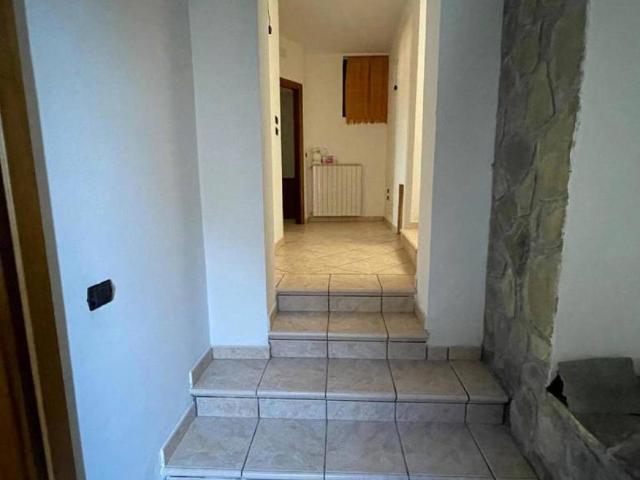 Casa indipendente in vendita a Roccagloriosa SA