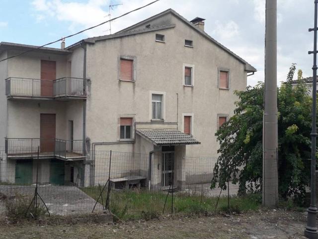 Casa indipendente in vendita a Roccamontepiano CH