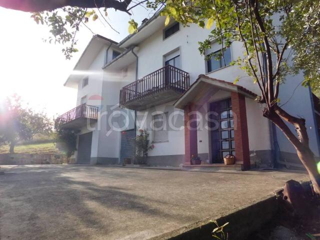 Casa indipendente in vendita a Roccamontepiano via sant\'angelo, 28