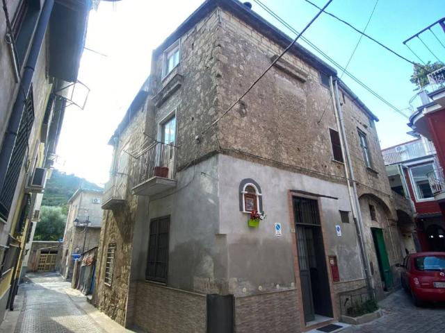 Casa indipendente in vendita a Roccapiemonte SA