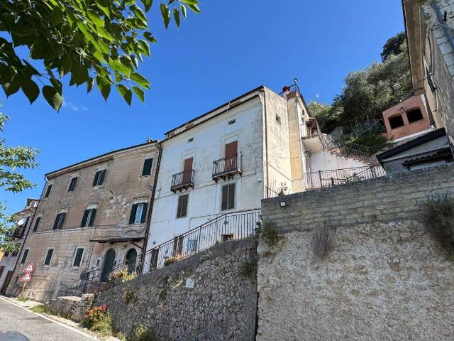 Casa indipendente in vendita a Roccasecca FR