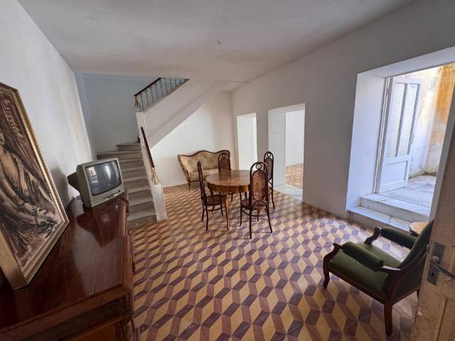 Casa indipendente in vendita a Roccasecca FR
