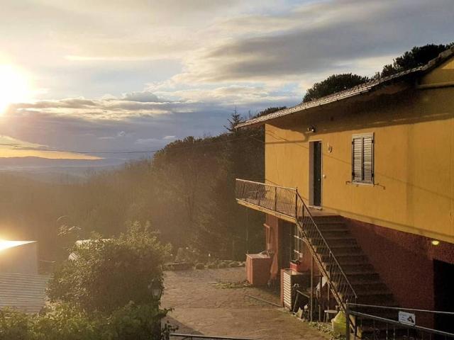 Casa indipendente in vendita a Roccastrada GR