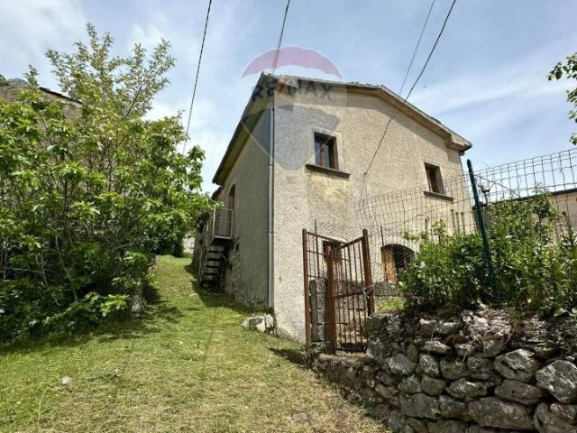 Casa indipendente in vendita a Rocchetta A Volturno
