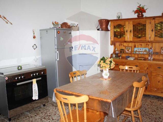 Casa indipendente in vendita a Rocchetta A Volturno