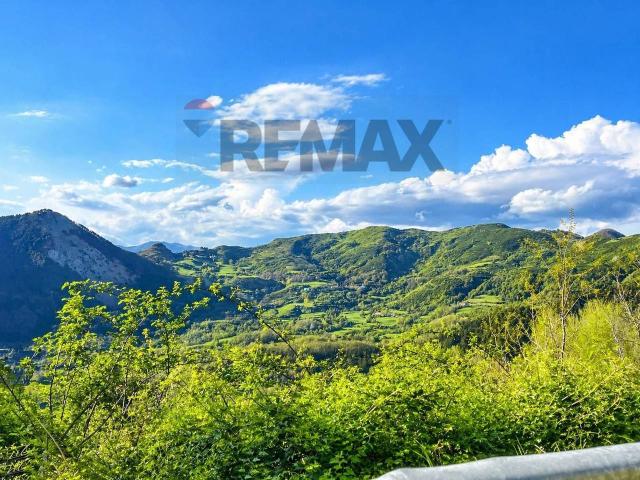 Casa indipendente in vendita a Rocchetta Di Vara