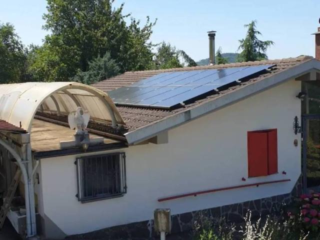 Casa indipendente in vendita a Rocchetta di Vara SP
