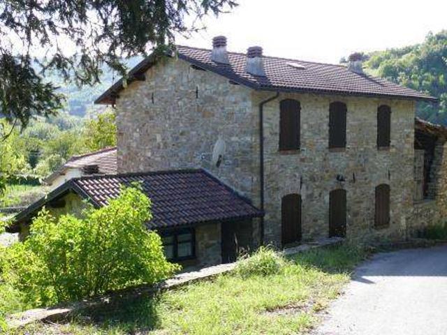 Casa indipendente in vendita a Rocchetta Ligure AL