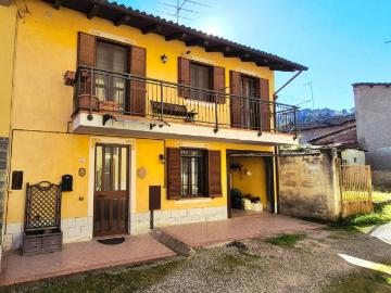Casa indipendente in vendita a Rocchetta Tanaro AT