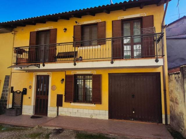 Casa indipendente in vendita a Rocchetta Tanaro AT