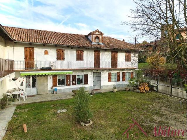 Casa indipendente in vendita a Rodello CN