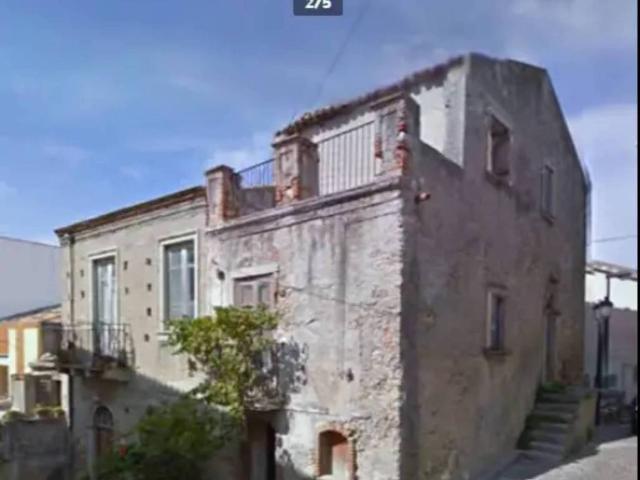 Casa indipendente in vendita a Rodì Milici ME