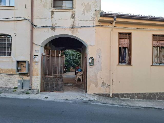 Casa indipendente in vendita a Rodì Milici ME