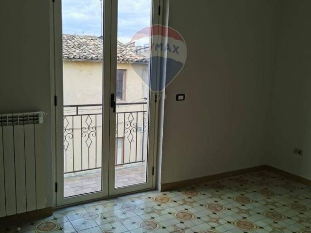 Casa indipendente in vendita a Roggiano Gravina CS