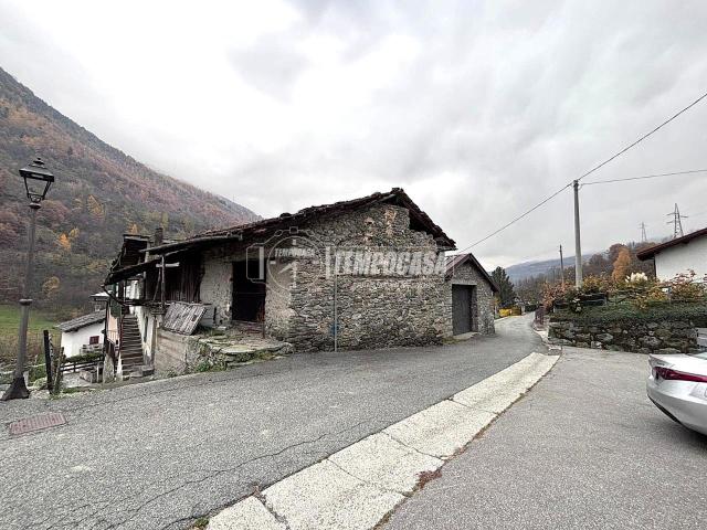 Casa indipendente in vendita a Roisan