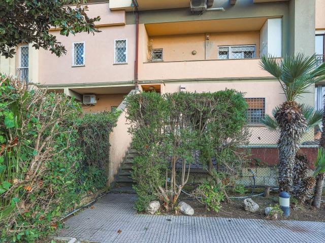 Casa indipendente in vendita a Roma