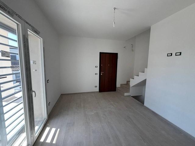 Casa indipendente in vendita a Roma