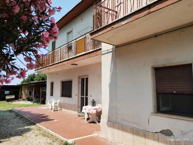 Casa indipendente in vendita a Roma RM