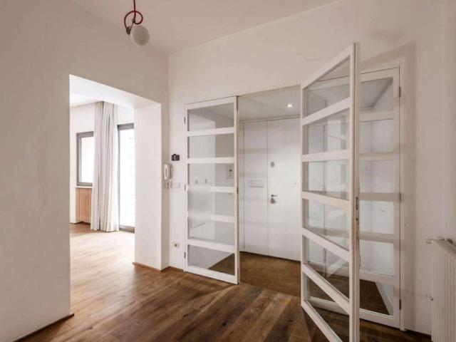 Palazzo / Stabile in vendita a Roma RM