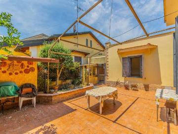 Casa indipendente in vendita a Roma RM