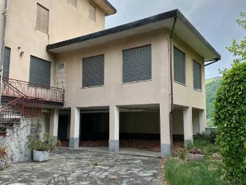 Casa indipendente in vendita a Roma RM