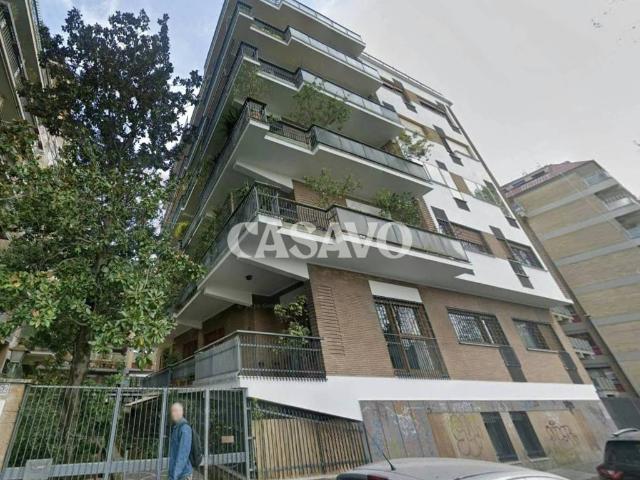 Casa indipendente in vendita a Roma RM