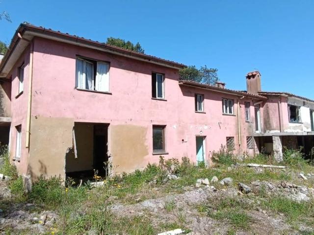 Casa indipendente in vendita a Roma RM
