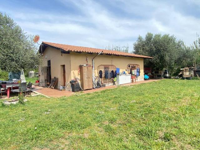 Casa indipendente in vendita a Roma RM