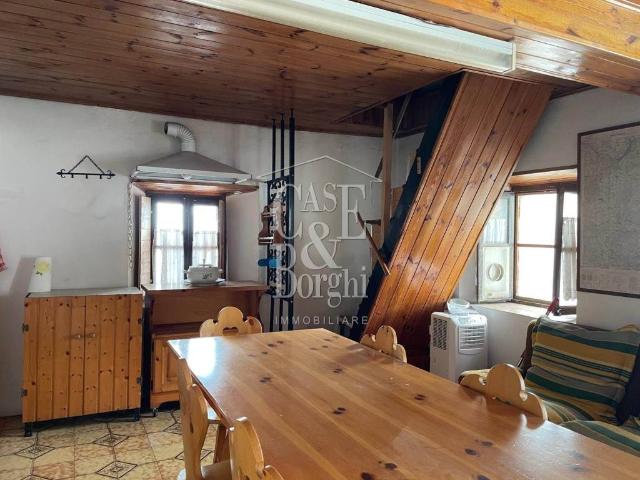 Casa indipendente in vendita a Romagnese PV