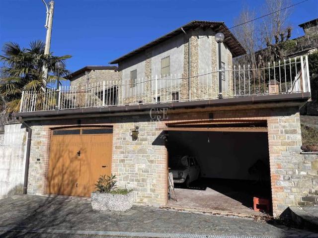Casa indipendente in vendita a Romagnese PV