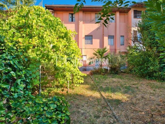 Casa indipendente in vendita a Romentino NO