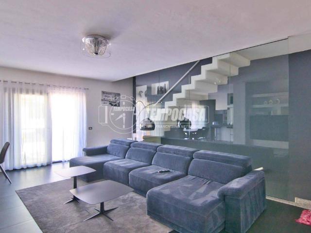 Casa indipendente in vendita a Romentino NO